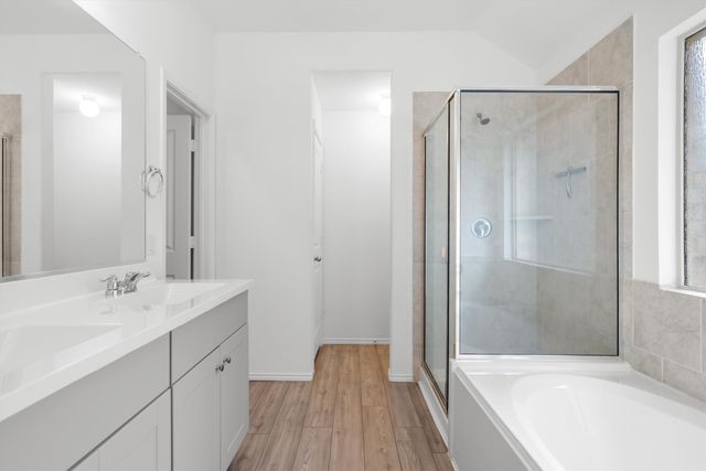 2332 Rosaline, Savannah, TX 76227