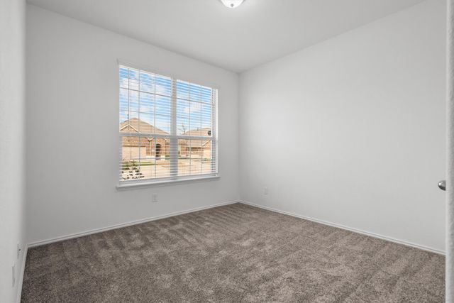 2332 Rosaline, Savannah, TX 76227