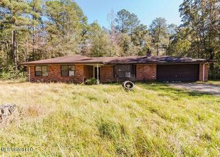 135 Sam Mitchell Road, Picayune, MS 39466