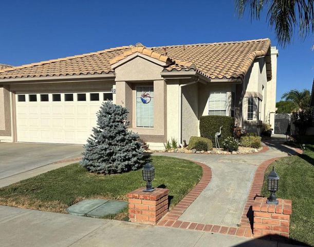 912 Cypress Point Drive, Banning, CA 92220