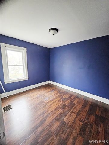 77 Clarence Avenue, Buffalo, NY 14215