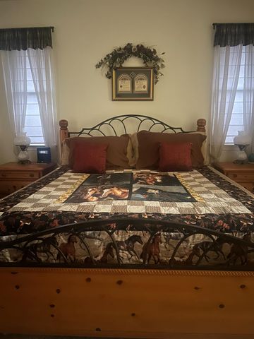 2202 W Lincoln Avenue, Fresno, CA 93706