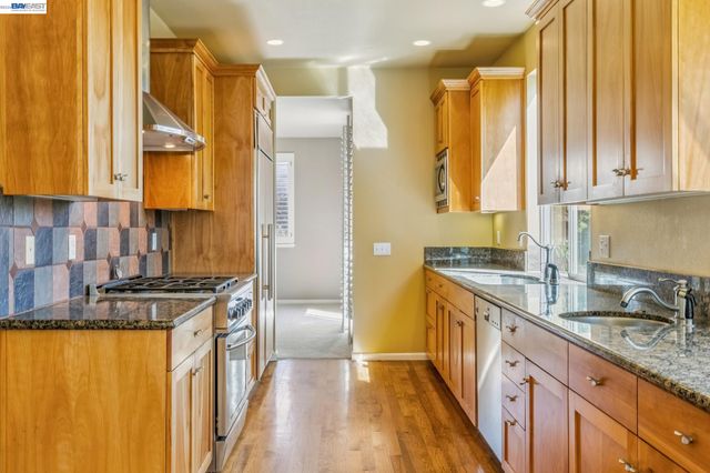 3265 Hertlein Pl, Castro Valley, CA 94546