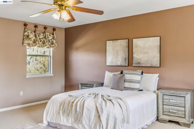 3265 Hertlein Pl, Castro Valley, CA 94546