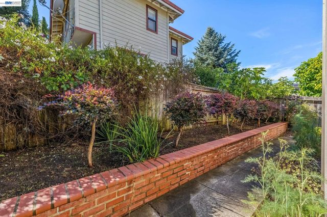 3265 Hertlein Pl, Castro Valley, CA 94546
