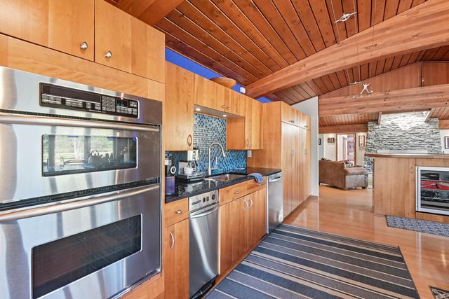 3362 Possum Run Road, Mansfield, OH 44903