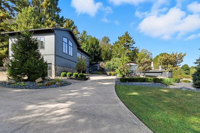 3362 Possum Run Road, Mansfield, OH 44903