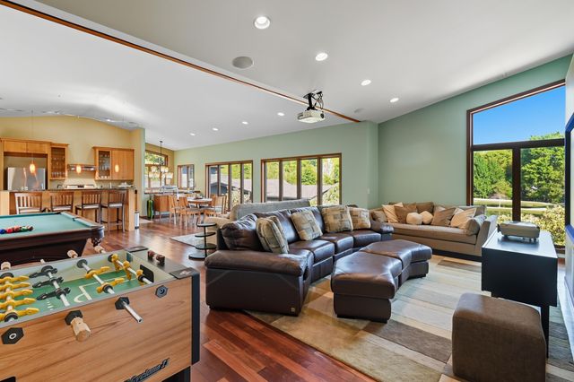 3362 Possum Run Road, Mansfield, OH 44903