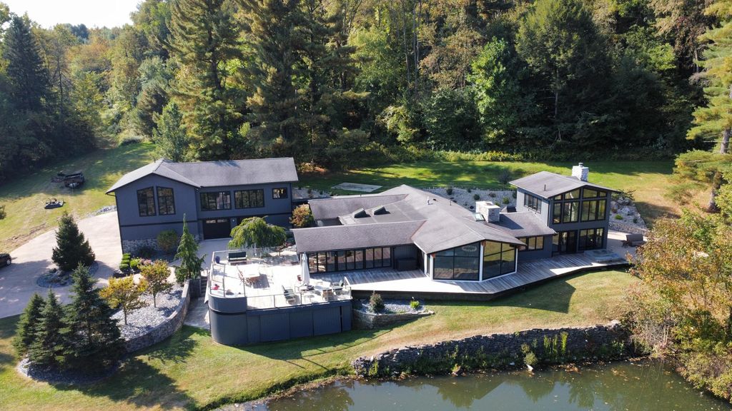 3362 Possum Run Road, Mansfield, OH 44903