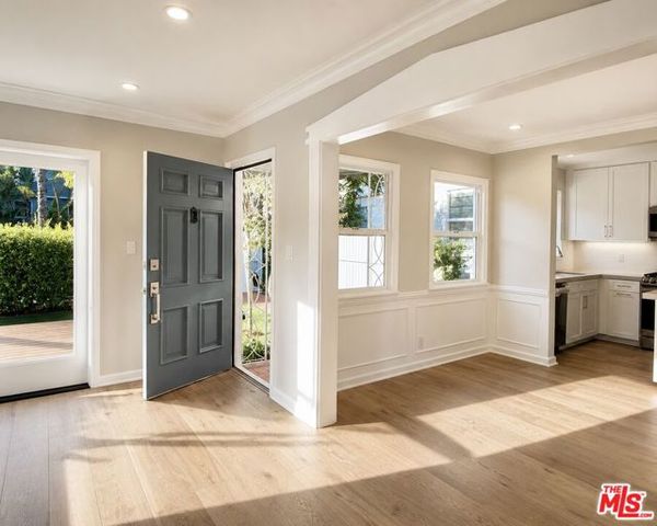 1704 Washington Avenue, Santa Monica, CA 90403