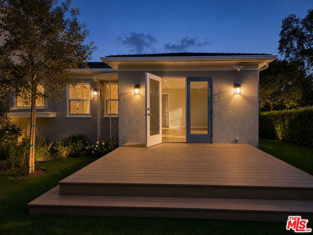 1704 Washington Avenue, Santa Monica, CA 90403
