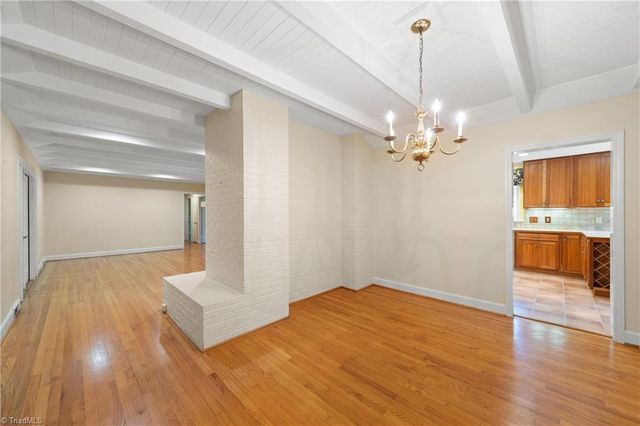 453 Plymouth Avenue, Winston-salem, NC 27104