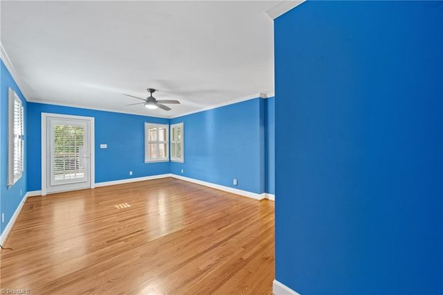 453 Plymouth Avenue, Winston-salem, NC 27104