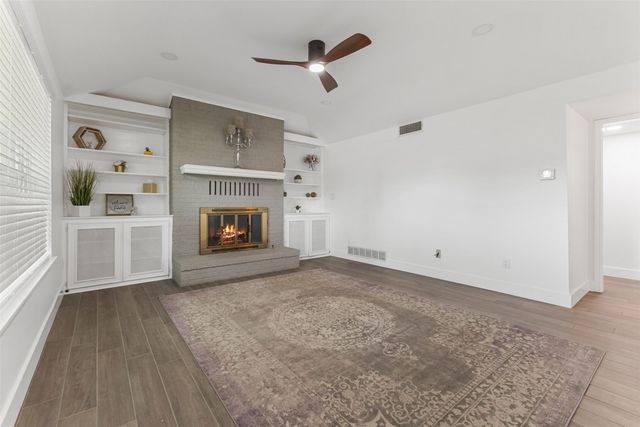 2713 Clearmeadow Court, Bedford, TX 76021