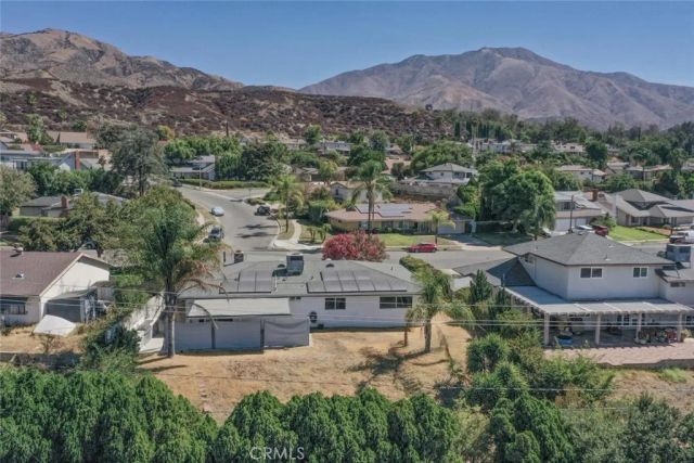 3803 Piedmont, Highland, CA 92346