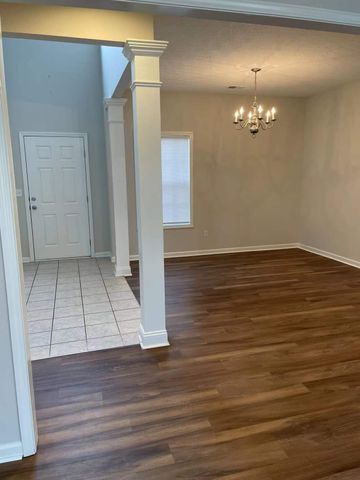 740 Rosslyns Dale, Lexington, KY 40514