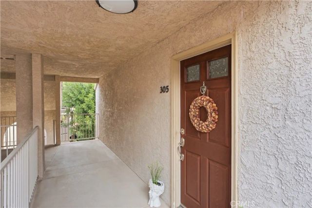 2380 Del Mar Way 305, Corona, CA 92882