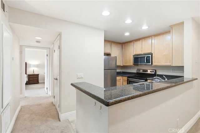 2380 Del Mar Way 305, Corona, CA 92882