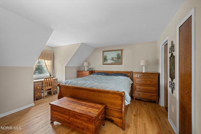 2115 Thornapple Drive, Toledo, OH 43614