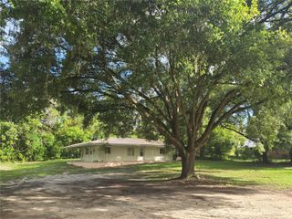 18566 NW 242ND STREET, High Springs, FL 32643