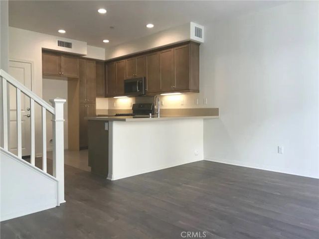 319 Edenfiled Avenue, Azusa, CA 91702