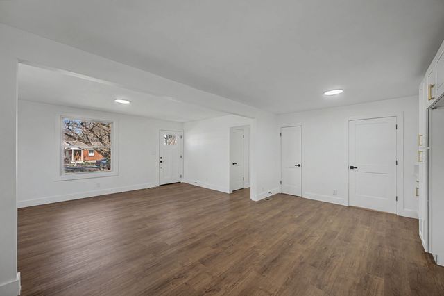 107 Garwood Dr, Nashville, TN 37210