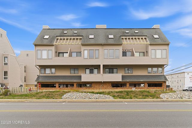 132 Sampson Avenue 2, Seaside Heights, NJ 08751