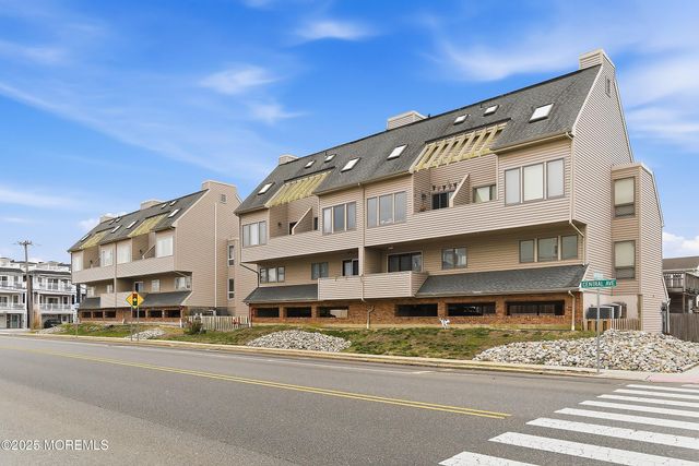 132 Sampson Avenue 2, Seaside Heights, NJ 08751