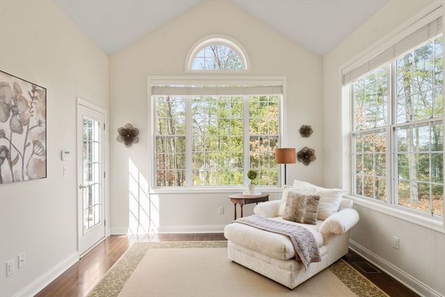 40 Ridgewood Dr 40, Stow, MA 01775