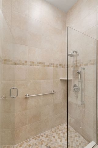 40 Ridgewood Dr 40, Stow, MA 01775