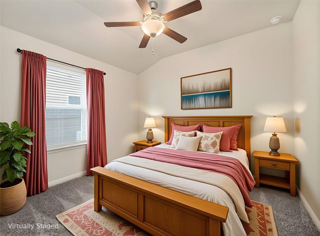 130 Greenspire LN, Hutto, TX 78634