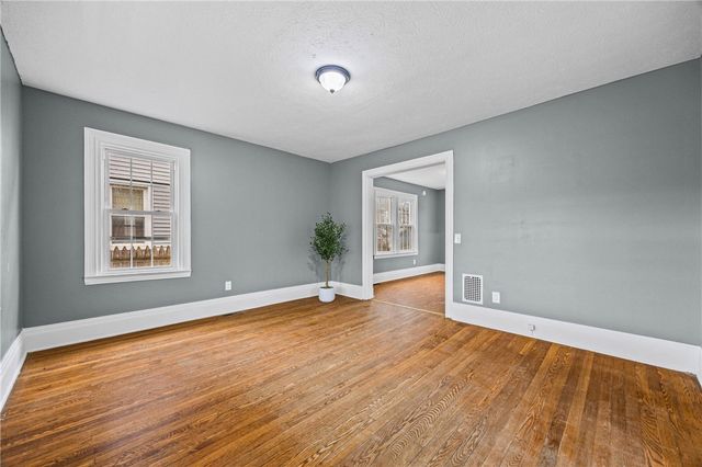 682 Frost Avenue, Rochester, NY 14611