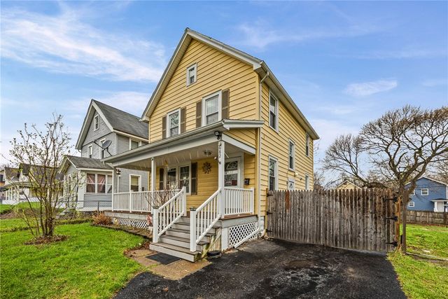 682 Frost Avenue, Rochester, NY 14611