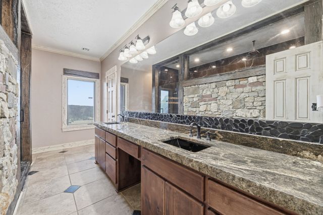 14751 S 4220 Road, Claremore, OK 74017
