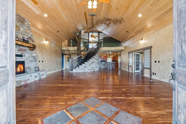 14751 S 4220 Road, Claremore, OK 74017