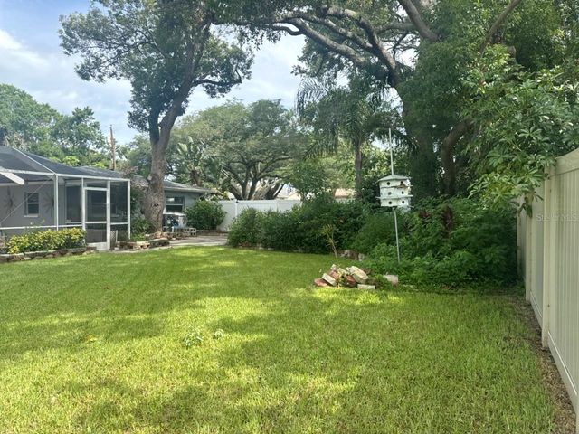 13824 83RD PLACE, Seminole, FL 33776