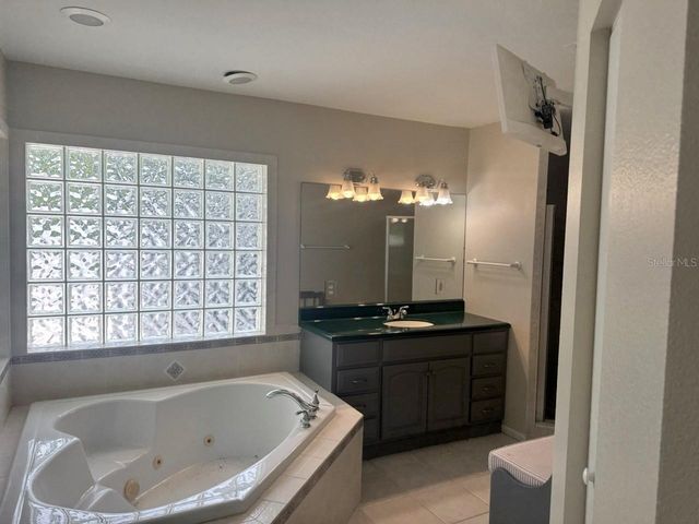 13824 83RD PLACE, Seminole, FL 33776