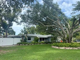 13824 83RD PLACE, Seminole, FL 33776