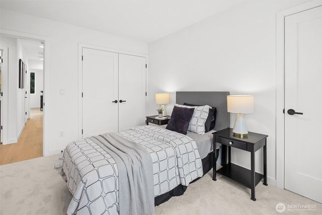 12011 36th Avenue NE, Seattle, WA 98125