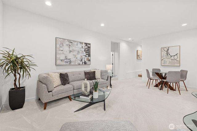 12011 36th Avenue NE, Seattle, WA 98125