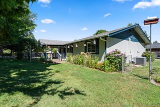 1980 Keldan Lane, Grants Pass, OR 97527