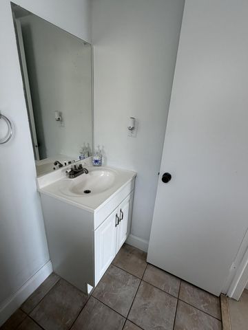 3590 BLUE LAKE Drive 405, Pompano Beach, FL 33064