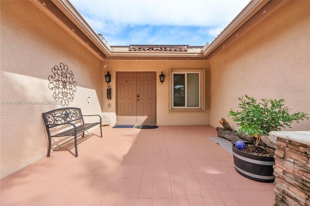 8931 NW 55th Pl 0, Coral Springs, FL 33067