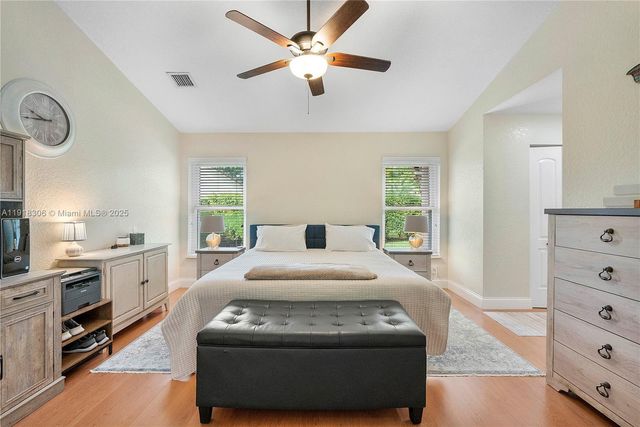 8931 NW 55th Pl 0, Coral Springs, FL 33067