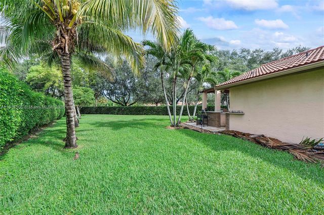 8931 NW 55th Pl 0, Coral Springs, FL 33067