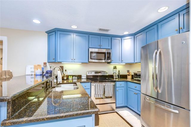 29300 BAY HOLLOW DRIVE 3258, Wesley Chapel, FL 33543