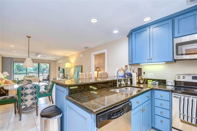 29300 BAY HOLLOW DRIVE 3258, Wesley Chapel, FL 33543