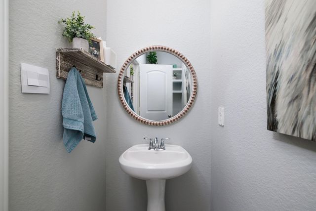 1507 Oakdale Crest Road, Montgomery, TX 77316