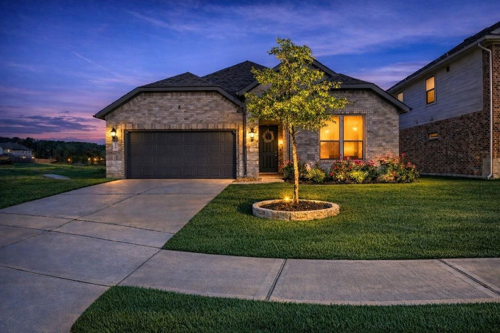 1507 Oakdale Crest Road, Montgomery, TX 77316