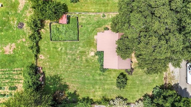 103 Defoor Loop, Calhoun, GA 30701